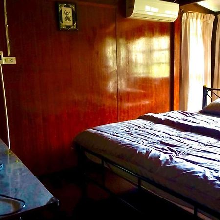 Tanachporn Homestay ธนัชพร โฮมสเตย์ เมืองจันทบุรี Kültér fotó
