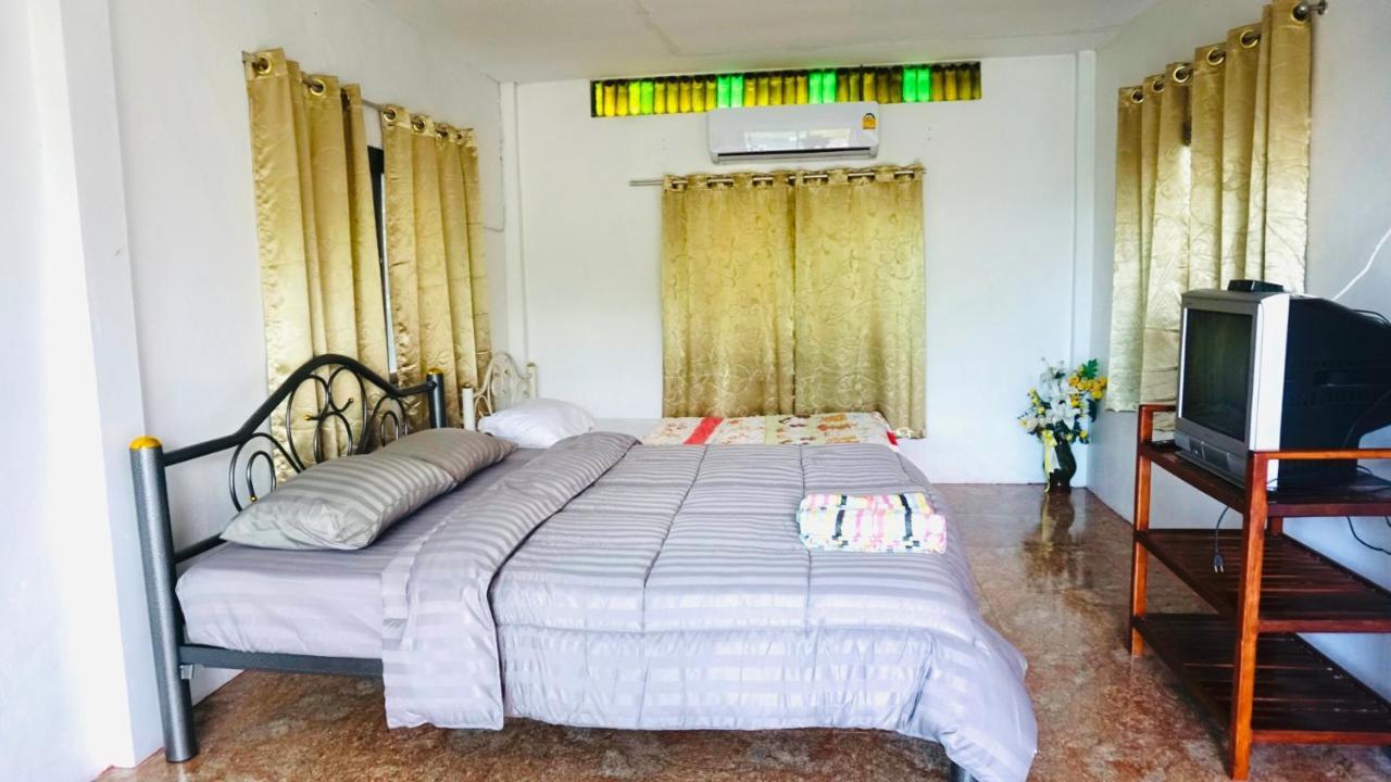Tanachporn Homestay ธนัชพร โฮมสเตย์ เมืองจันทบุรี Kültér fotó