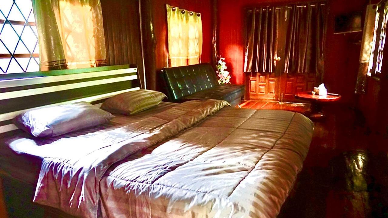 Tanachporn Homestay ธนัชพร โฮมสเตย์ เมืองจันทบุรี Kültér fotó